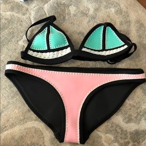 Triangl top and bottom swimsuit with bag
